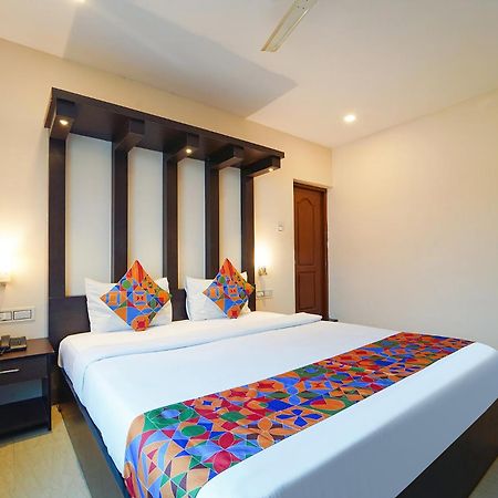 Hotel Zion Plaza Nedumbassery Esterno foto